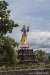 04 Indonesien 10 200x300